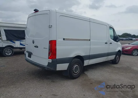 2019 Mercedes-Benz Sprinter 2500 Standard Roof V6 z USA, uszkodzony, nr VIN WD4PF0CD3KP165407